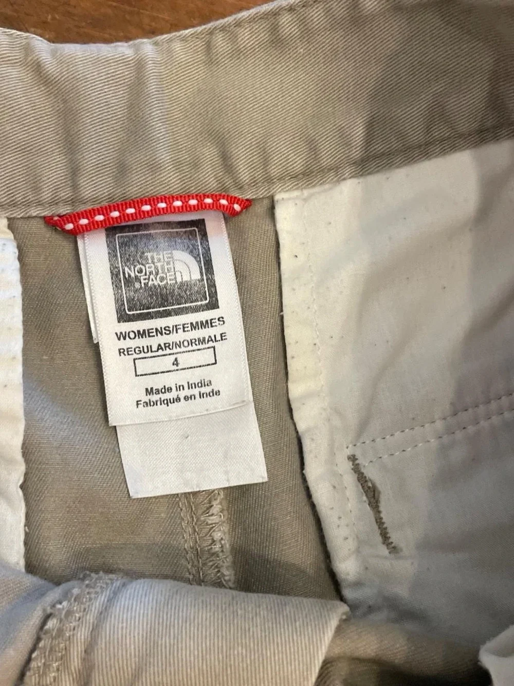 The North Face women’s khaki shorts size 4 #outdoor #hiking
